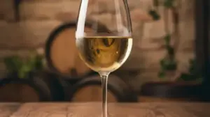 Białe Mocne Wino Hiszpańskie biale mocne wino hiszpańskie